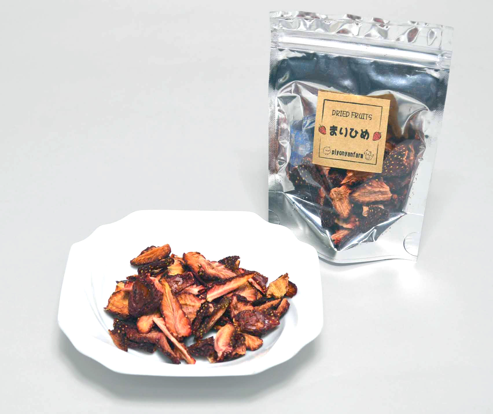 自然な味わい 国産 ドライフルーツ イチゴ ・ イチジク 各3袋 セット ピヨにゃんファーム