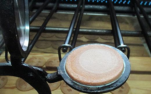 ニッキせんべい8枚・和歌浦せんべい16枚