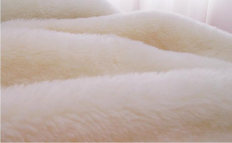 洗えるウールファー贅沢ふわふわ敷毛布　ワイドキングサイズ（200×205cm）WH-400