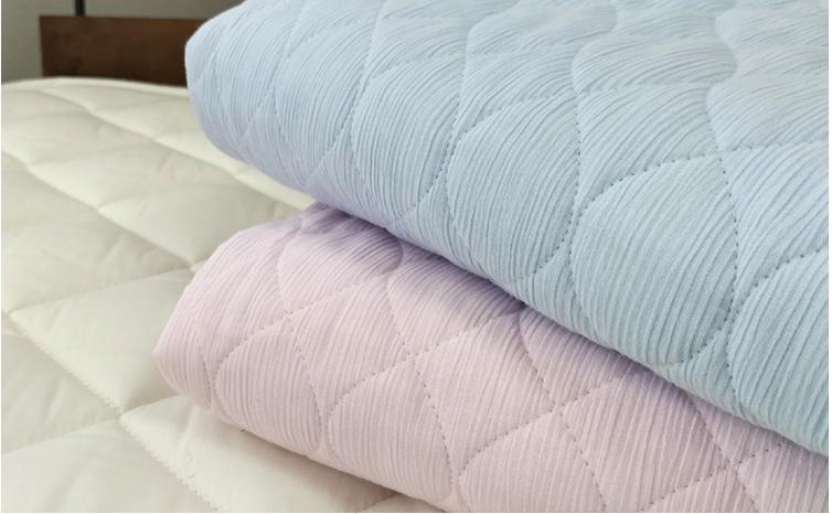 『涼』綿100%ちぢみ織り敷パッド　シングルサイズ（100×205cm）ブルー　TKS-1S-BL