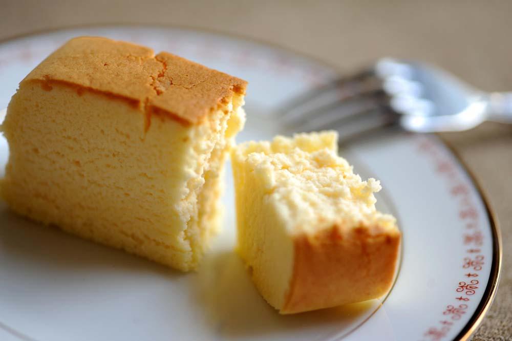 シエスタチーズケーキ 1本（約17×8×4cm）