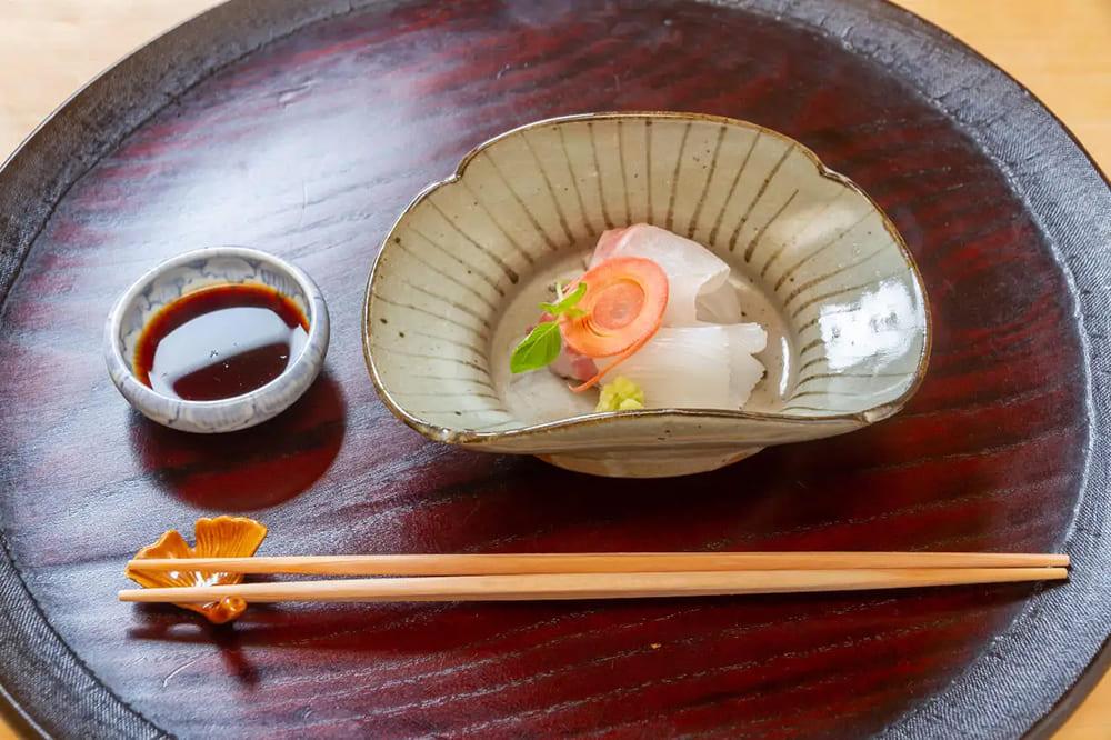 【日本料理 寺田】和歌山市食材をふんだんに使用した季節のおまかせコース＜3名様分＞（ぐるなびセレクション）