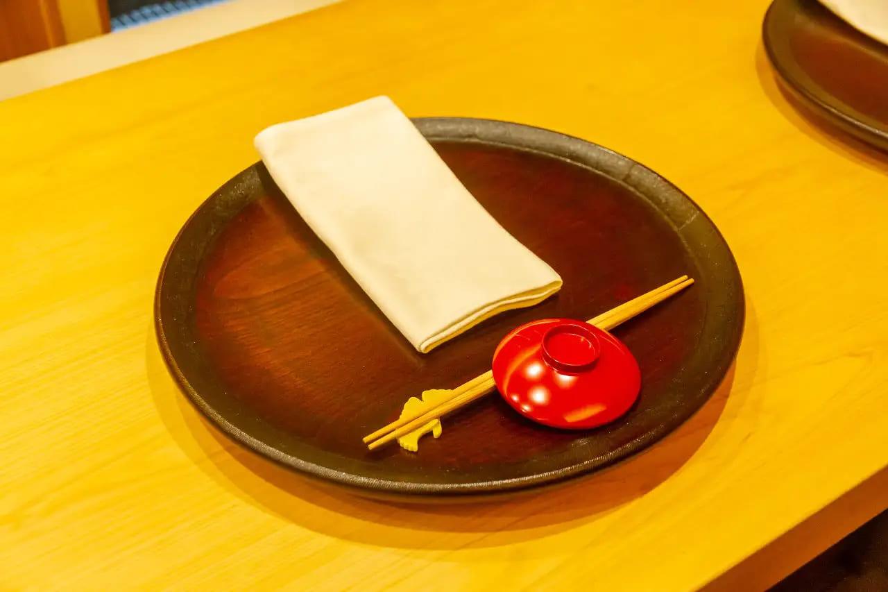 【日本料理 寺田】【個室確約】《お肉と鮮魚を堪能》和歌山市食材をふんだんに使用した季節のおまかせコース＜4名様分＞（ぐるなびセレクション）