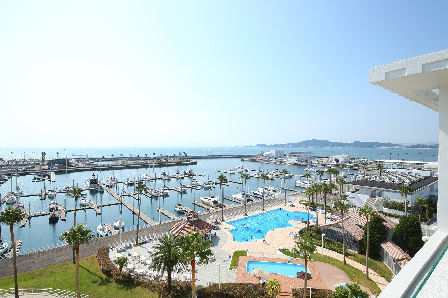 【イタリアンレストラン「カーロ・エ・カーラ」（和歌山マリーナシティホテル）】ペアディナー食事券