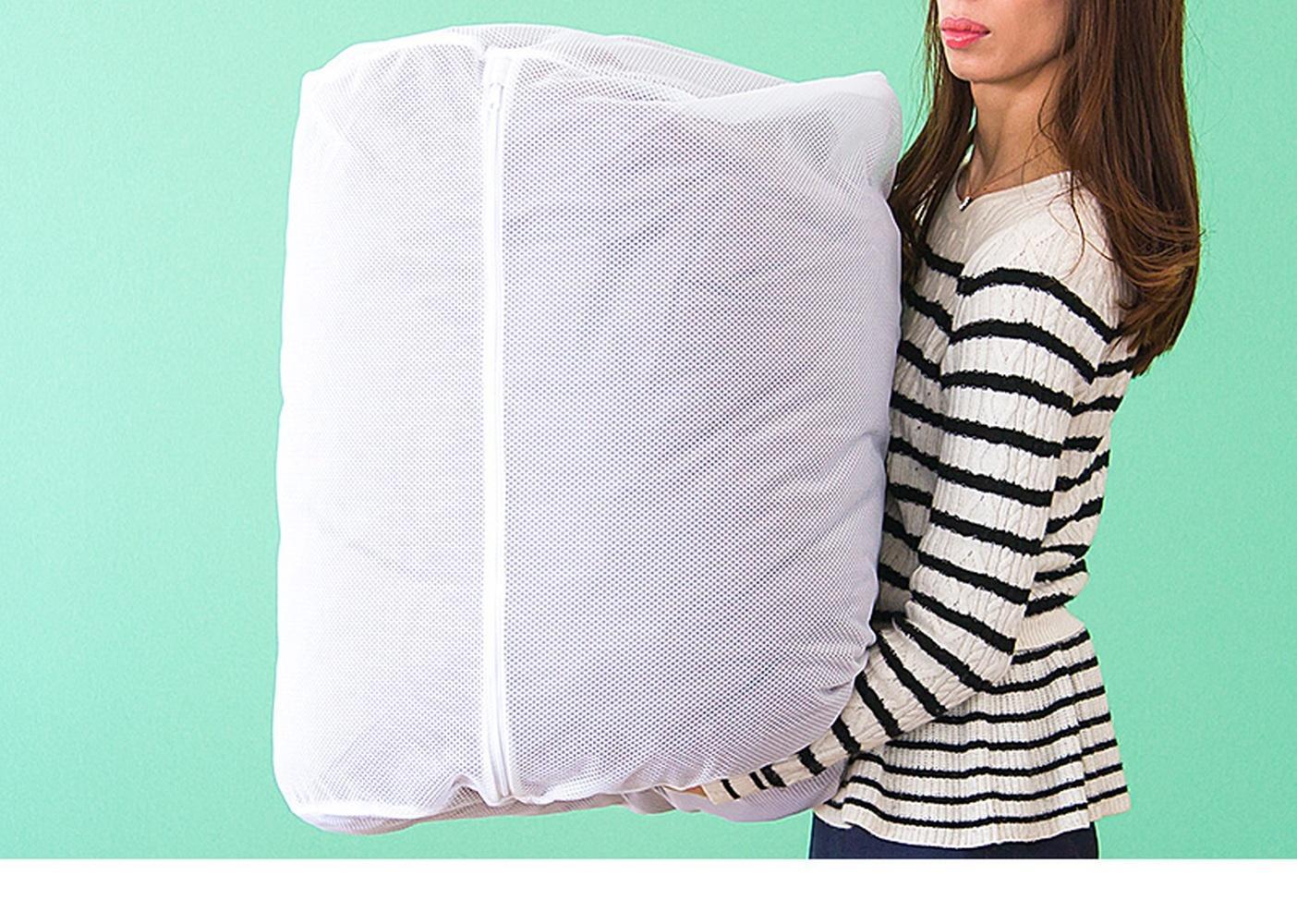 洗濯ネット 立体筒型 約60cm×直径48cm 白 ホワイト 自宅 クリーニング ランドリーネット 布団用 筒型 立体 BYT1009982