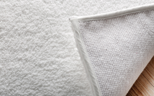 思わず頬ずりしたくなるバスマット プレミアム60x90ｃｍ　ホワイト
