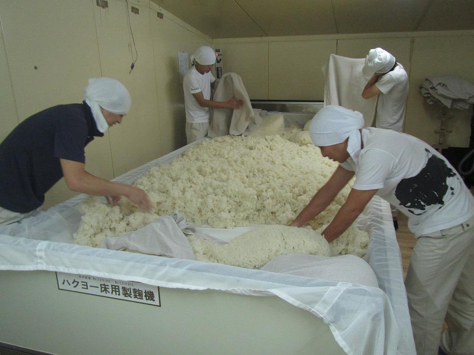 黒牛 純米酒・純米吟醸 720ml × 2本 セット 名手酒造