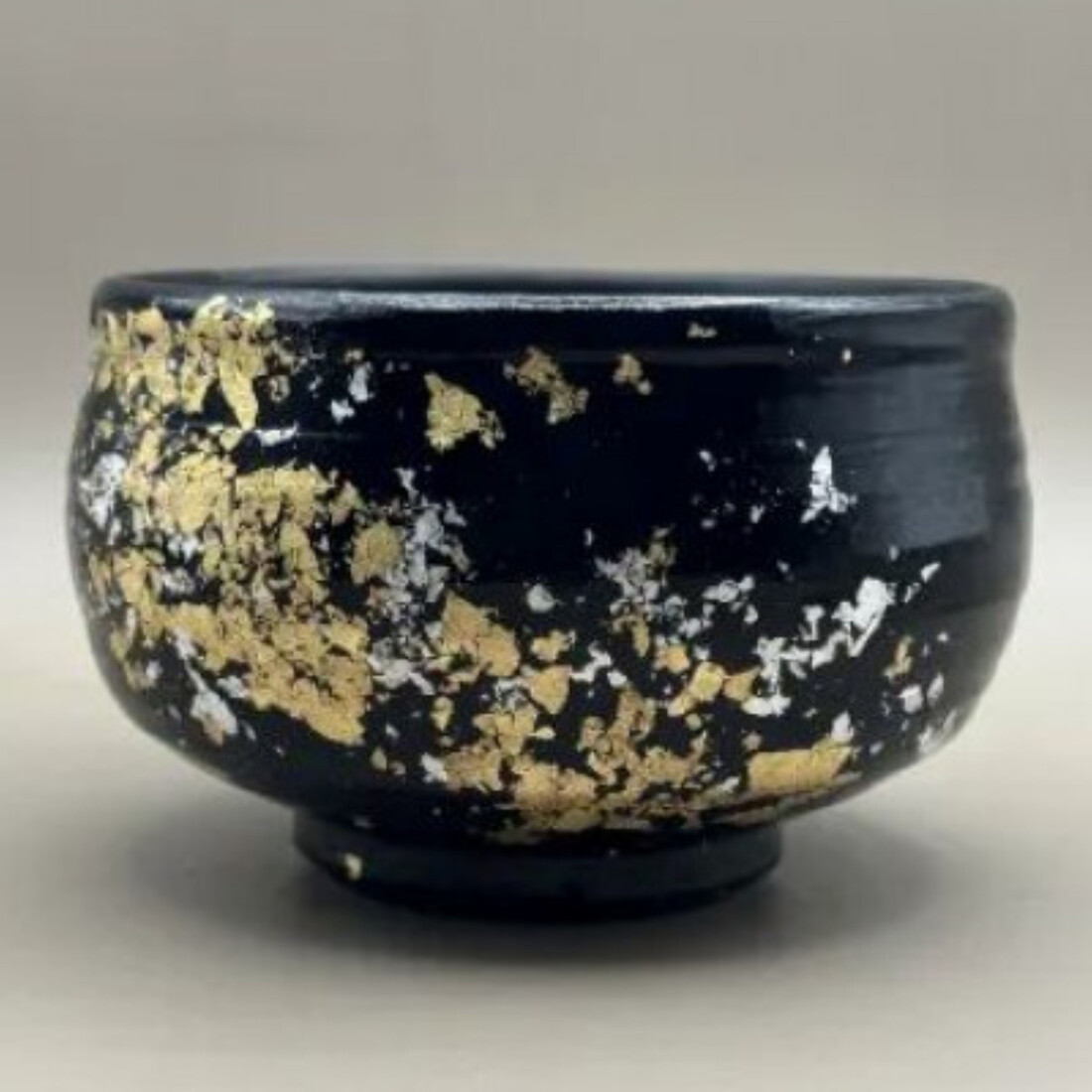 抹茶碗 漆黒（金箔）