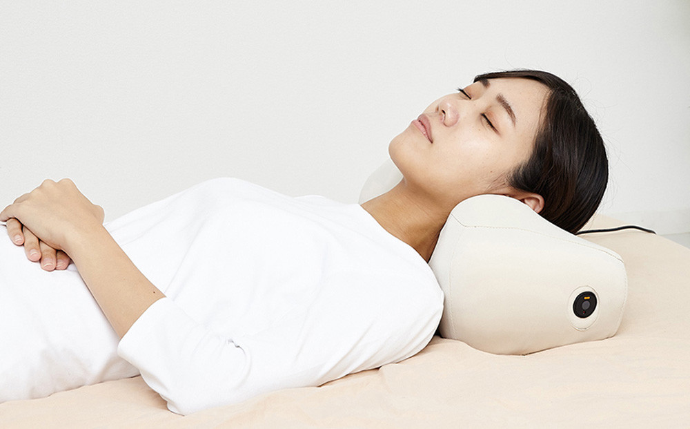 クビカタノービー ホワイト AKU102108002