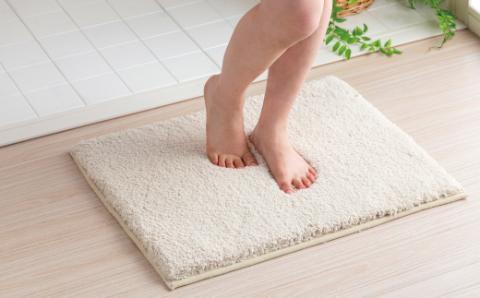 思わず頬ずりしたくなるバスマット プレミアム45x60ｃｍ　ベージュ