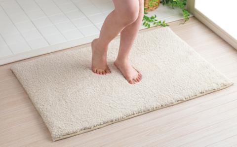 思わず頬ずりしたくなるバスマット プレミアム60x90ｃｍ　ベージュ