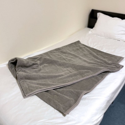 活生綿モノトーン毛布　ライトグレー