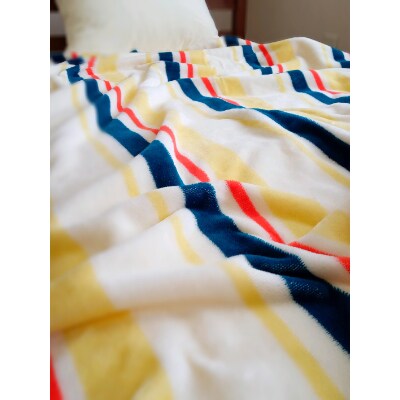 ふんわり軽くてあったかい　karu-ket(コーン)