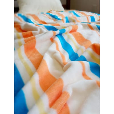 ふんわり軽くてあったかい　karu-ket (パンプキン)