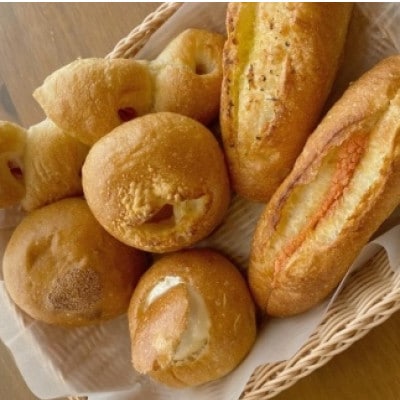 COUNTRY-SIDE　店舗で使える　パン引き換えチケット　3,000円分