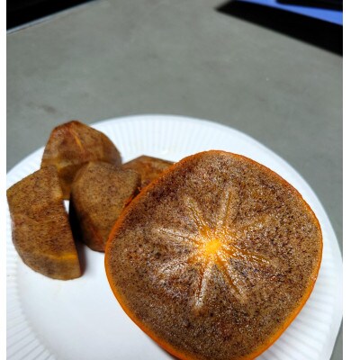 和歌山県産 紀の川柿 真空包装 2L 9個入り