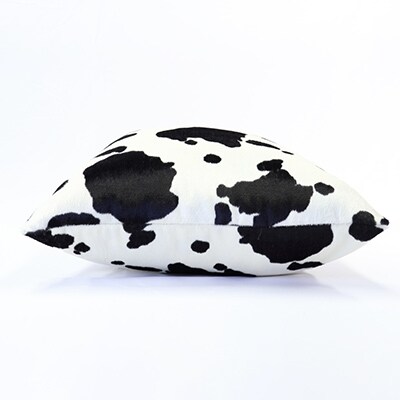 OKADA TEXTILE ホルスタイン柄エコファークッション(ホワイト×ブラック)