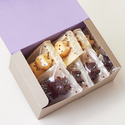 にゃんこマドレーヌ8個入り