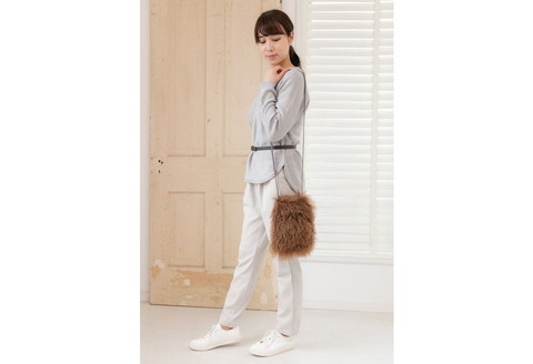 【0414-2】くるくる可愛い チベットラム毛皮ポシェット ブラウン