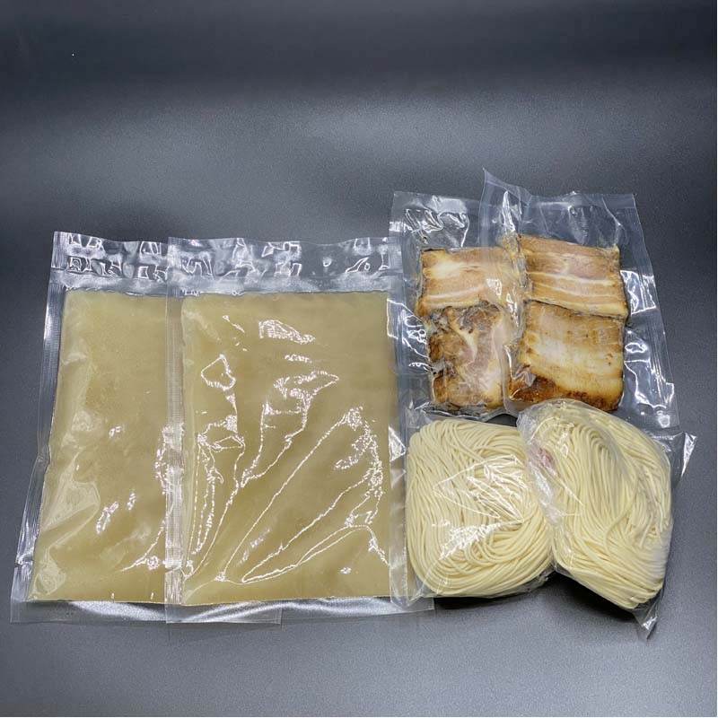 【1247】豚骨ら～めん（２食入り）・ピリ辛高菜セット