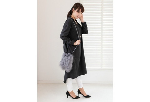 【0413-2】くるくる可愛い チベットラム毛皮ポシェット グレー