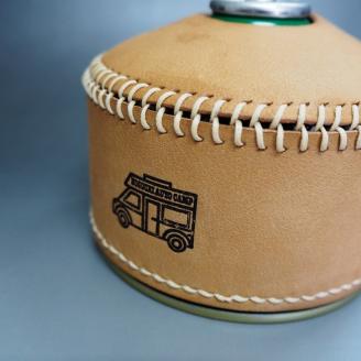 【1076-1】心躍るビンテージレザーの質感！牛革OD缶カバー BEIGE　( 野口オートキャンプ場 協力)