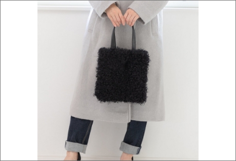 【0452-1】くるくる可愛い！カルガンラム手提げバッグ　ブラック