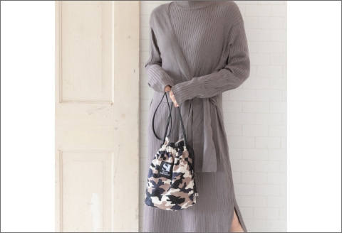 【0722-1】感動を生む吊り編みの技！天竺ニットリバーシブル巾着