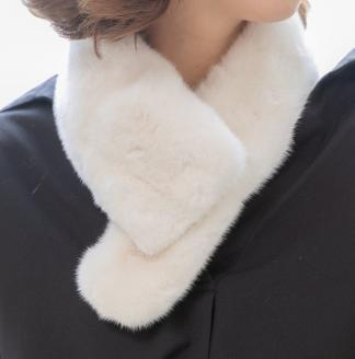 【0981-4】毛皮の宝石 NAFAミンクDFチョーカー　ホワイト