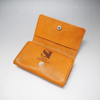 【1010-1】キャンピングカーロゴがお洒落！　牛革二つ折り名刺入れ( 野口オートキャンプ場 )