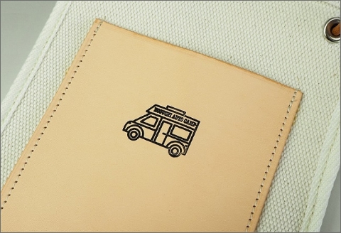 【1032-1】キャンピングカーロゴがお洒落！　帆布サコッシュ　( 野口オートキャンプ場 )