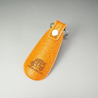 【1054-1】キャンピングカーロゴがお洒落！　牛革シューホーン　( 野口オートキャンプ場 協力)