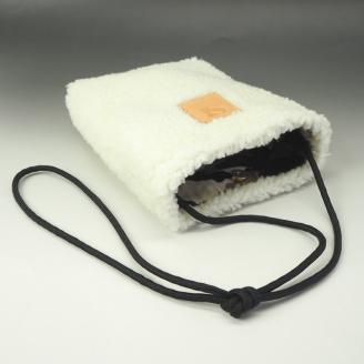 【0763-1】南フランスの大自然が育てた！メリノウールボアサコッシュ