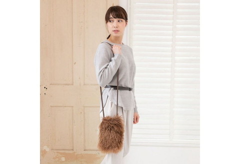 【0414-2】くるくる可愛い チベットラム毛皮ポシェット ブラウン