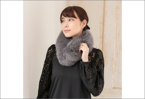 【0409-2】フィンランド産SAGAフォックスチョーカー ライトグレー