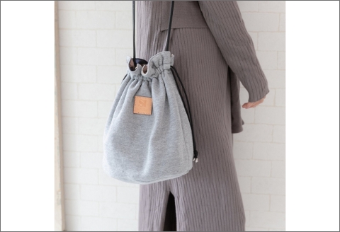 【0722-1】感動を生む吊り編みの技！天竺ニットリバーシブル巾着