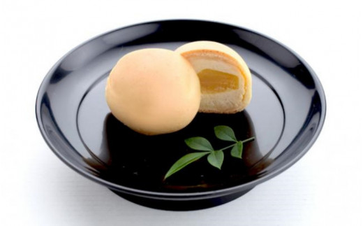 丸くてかわいい 栗の衣10個入り  / 和歌山 田辺市 スイーツ 和菓子 白あん 餡 くり 栗 おやつ 小豆 栗まんじゅう まんじゅう 饅頭 ギフト 贈答品 【ehs019】