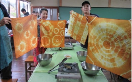 梅枝で染物体験ができるペアチケット /  体験 手作り 染物 リラックス  和歌山 田辺市  チケット ペアチケット ハンドメイド【grt006-1】