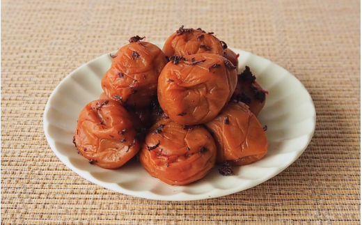 うす塩味 かつお梅 塩分8% 700ｇ/和歌山 梅干し 田辺市 紀州南高梅 南高梅 梅干 梅 うめ かつお梅【ktk014】