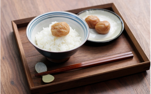 紀州南高梅「農家の梅」はちみつ梅（塩分約3％、レモンパウダー入り）・しそ漬（塩分約7％）のセット 各500g  / 紀州南高梅 南高梅 梅干し 梅干 梅 うめ 和歌山 田辺市 肉厚 お米 おにぎり 焼酎 梅酒 健康 しそ梅 産地直送 はちみつ レモン セット 食べ比べ【nkn009-3】