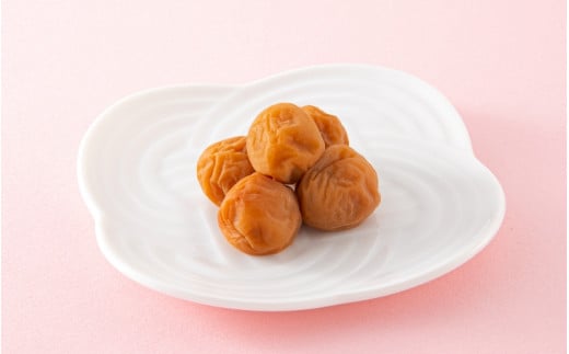 紀州小梅　紀州土用干小梅（塩分20％）　500g  / 田辺市 紀州南高梅 南高梅 梅干し 梅干 梅  肉厚 お米 おにぎり 焼酎 梅酒 健康 小梅 【ske030-1】