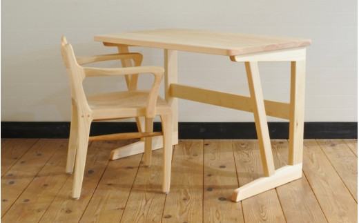 紀州ヒノキのライティングデスク / 和歌山 田辺市 龍神村 ひのき 檜 木  家具 つくえ 机 勉強机 入学祝【gwo027-1】