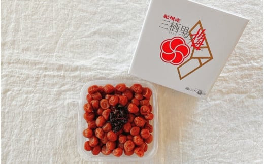  紀州小梅　華（塩分10％）　500g  / 田辺市 紀州南高梅 南高梅 梅干し 梅干 梅  肉厚 お米 おにぎり 焼酎 梅酒 健康 小梅 【ske028-1】