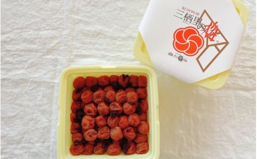 紀州南高梅　かつお梅（塩分10%）　2kg  / 田辺市 紀州南高梅 南高梅 梅干し 梅干 梅  肉厚 お米 おにぎり 焼酎 梅酒 健康 【ske033-2】