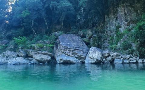 瀞峡めぐり乗船券（大人1名分） 体験 チケット 田舎 船 旅行【kbn003】