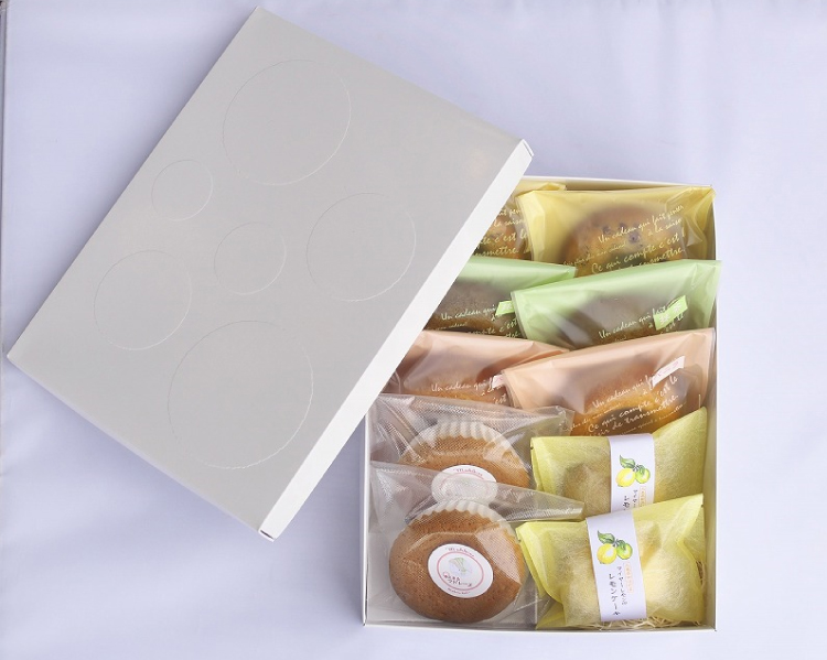 焼きドーナツセット 5種類10個入 詰め合わせ 油で揚げず、じっくり焼き上げました！ ドーナツ スイーツ 菓子 お菓子 ギフト 餡【fks111A】