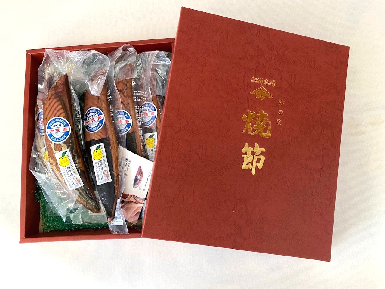 鰹焼節セット （亀節×1本、ゆずしょうゆ味×2本） 焼節にこだわって120年 生節 なまぶし なまり節 鰹 節【tka001】