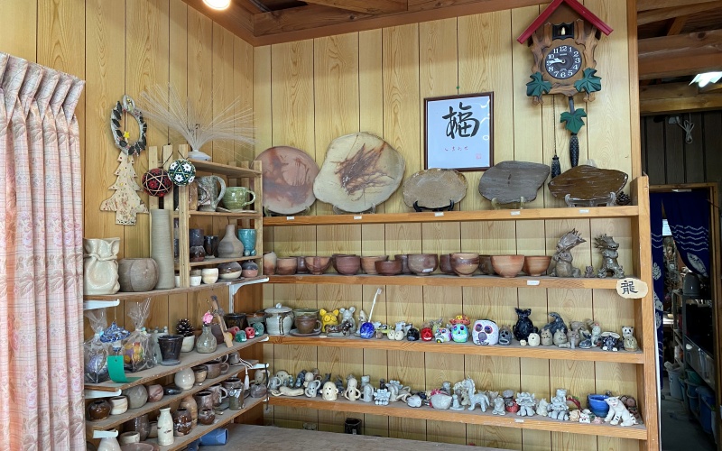 陶芸体験★手びねり★ 1名様 約2時間 /陶芸体験 陶芸 手びねり 2時間 紀美野町 【skb001】