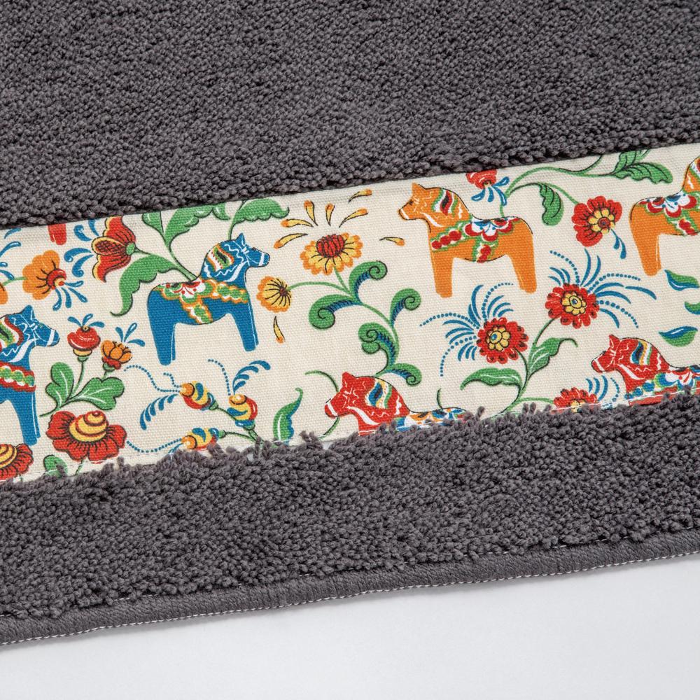 北欧の「幸せを運ぶ馬」ダーラヘスト柄のキッチンマット　グレー(縦50cm×横180cm)