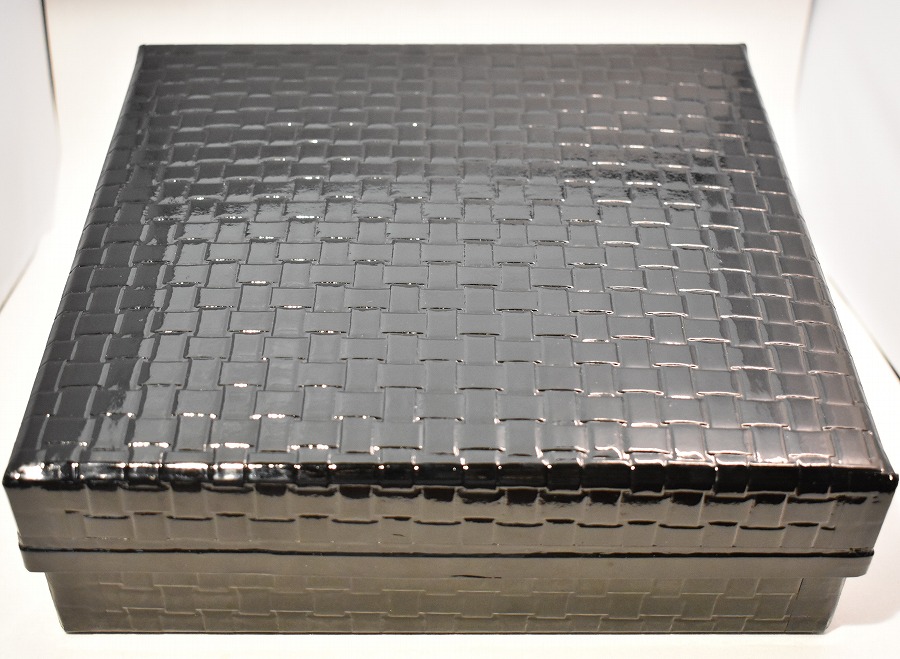 高級南高梅しそ漬梅400g入 紀州塗箱 網代模様仕上 【SW83】